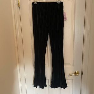 Wild Fable Flare pants - small